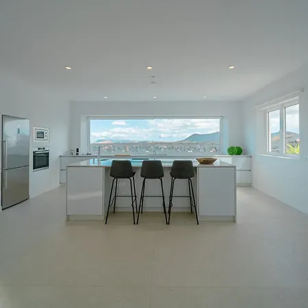 Villa Tinguaton Villa