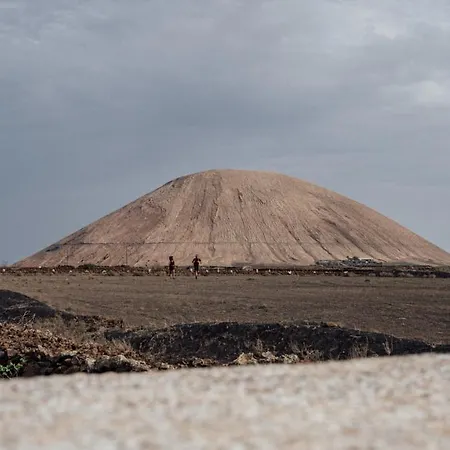 Villa Tinguaton فيلة *