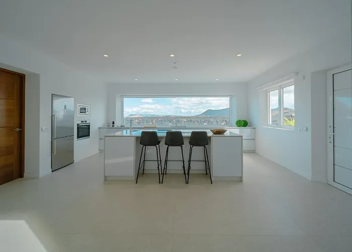 Villa Tinguaton Вилла